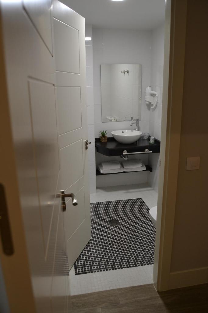 Hotel Espanol La Pueblanueva ภายนอก รูปภาพ